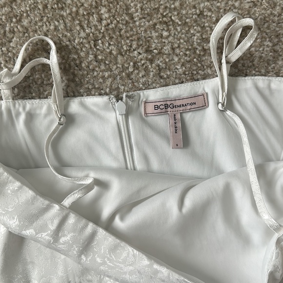 Revolve Ruched Midi Dress in Cloud- Small - Picture 8 of 14